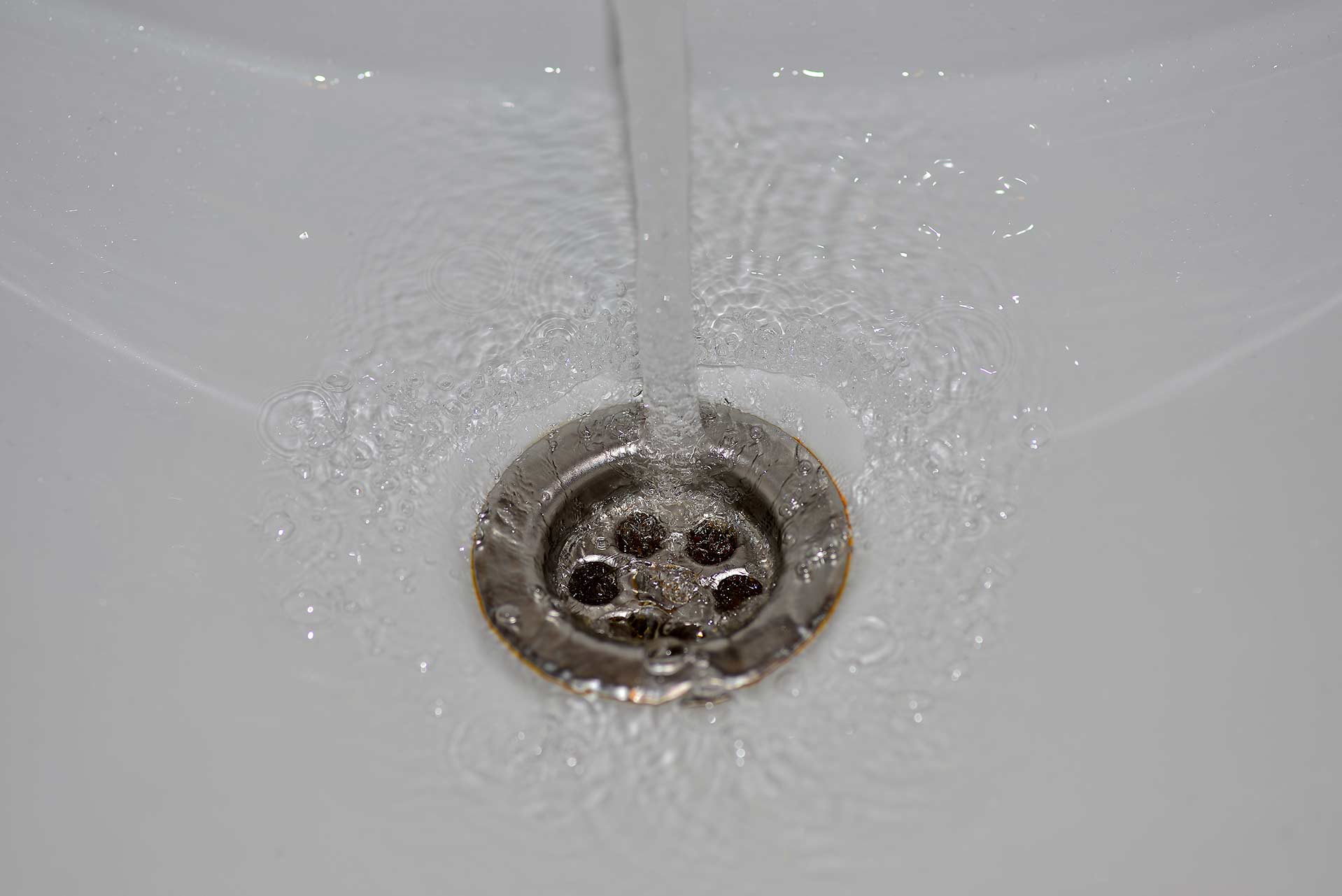 A2B Drains provides services to unblock blocked sinks and drains for properties in Castle Bromwich.